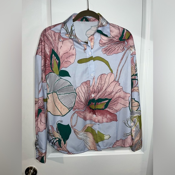 SHEIN Tops - SHEIN Silky Button Up Pink All Over Print Floral Collared Blouse Size Small